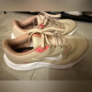 Nike Women's Tan Running Shoes
